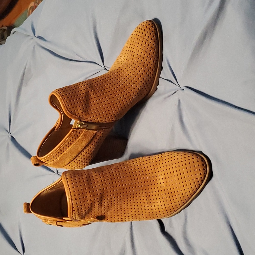 Heeled Boots